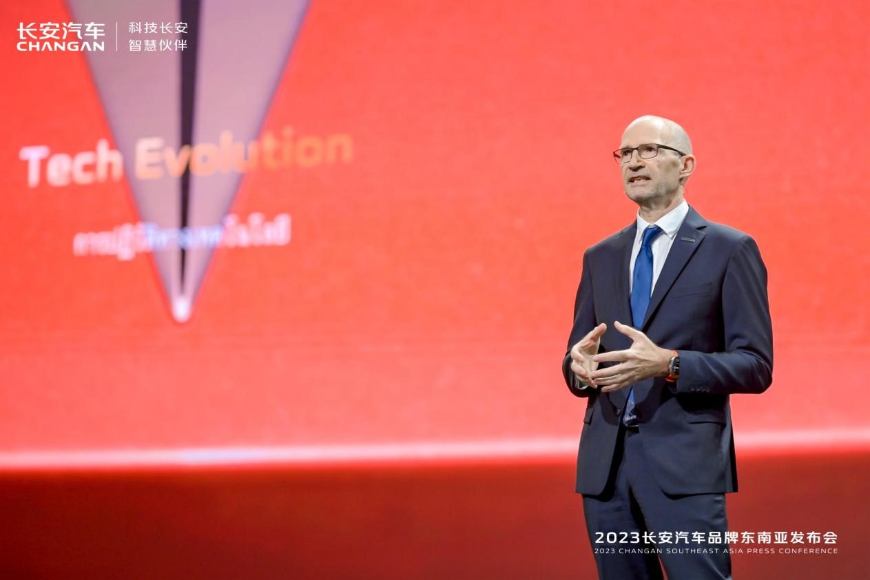 'Right-Handed DEEPAL' Takes Center Stage, Unveiling Multiple New Models